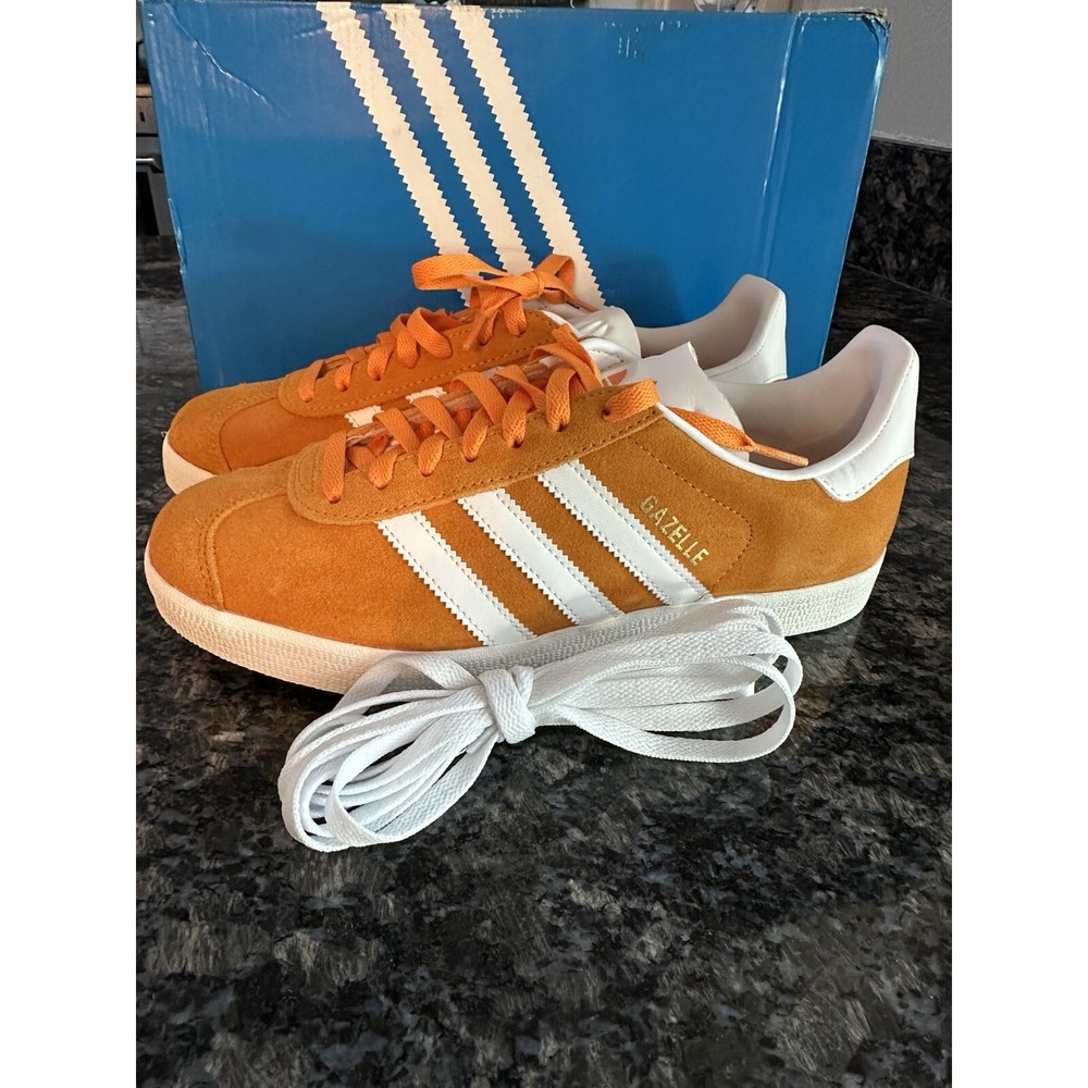 Men's adidas Gazelle Orange/Cloud White-Core White (IG2091) Size 8 EU 40 NWB